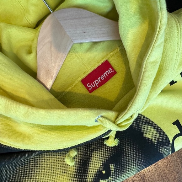 Supreme MLK Yellow Hoodie - Picture 5 of 5